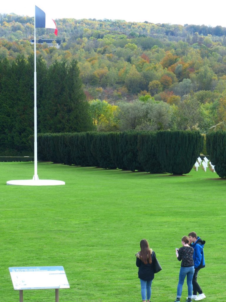 Fahrt zur Gedenkstätte von Verdun CGW